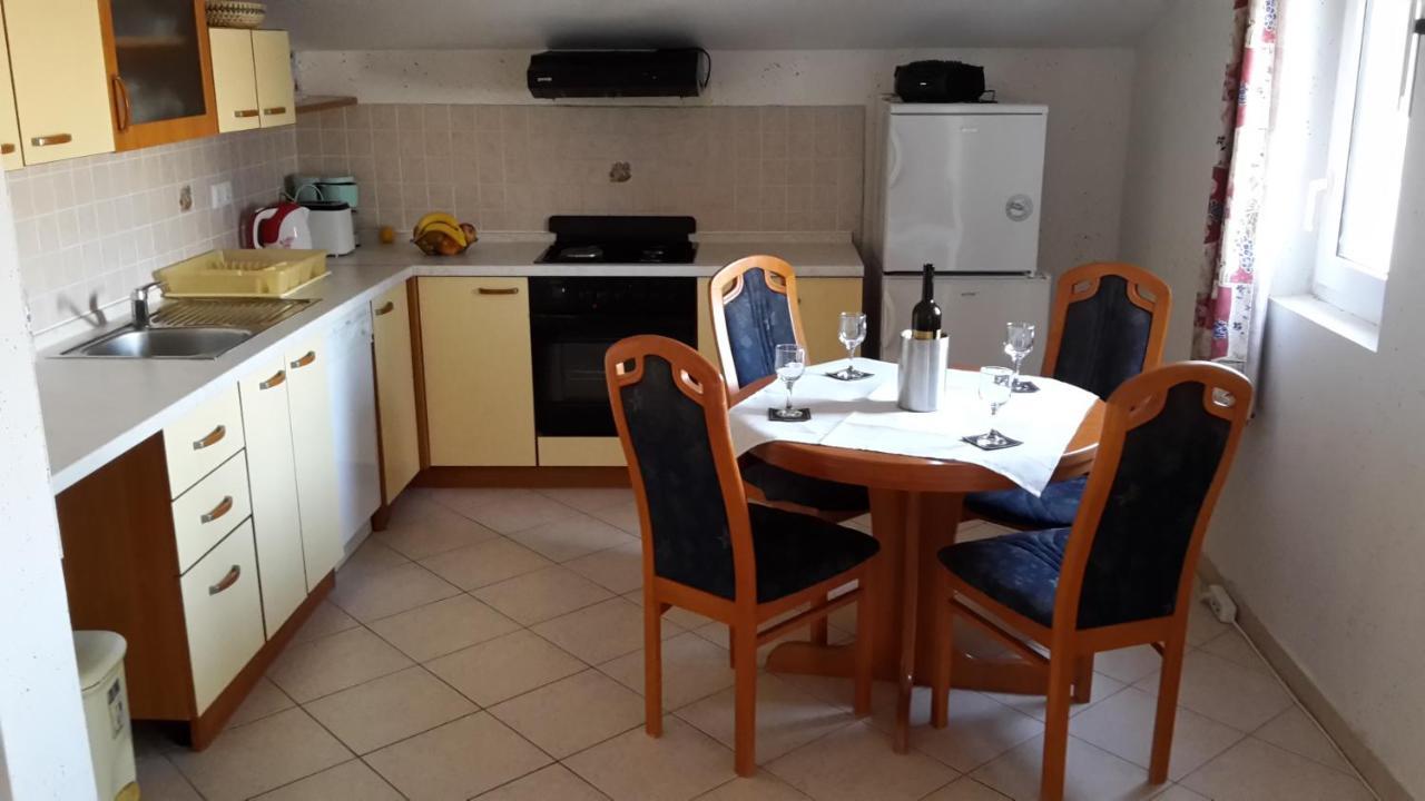 Ferienhaus Vesna Vinjerac Bagian luar foto