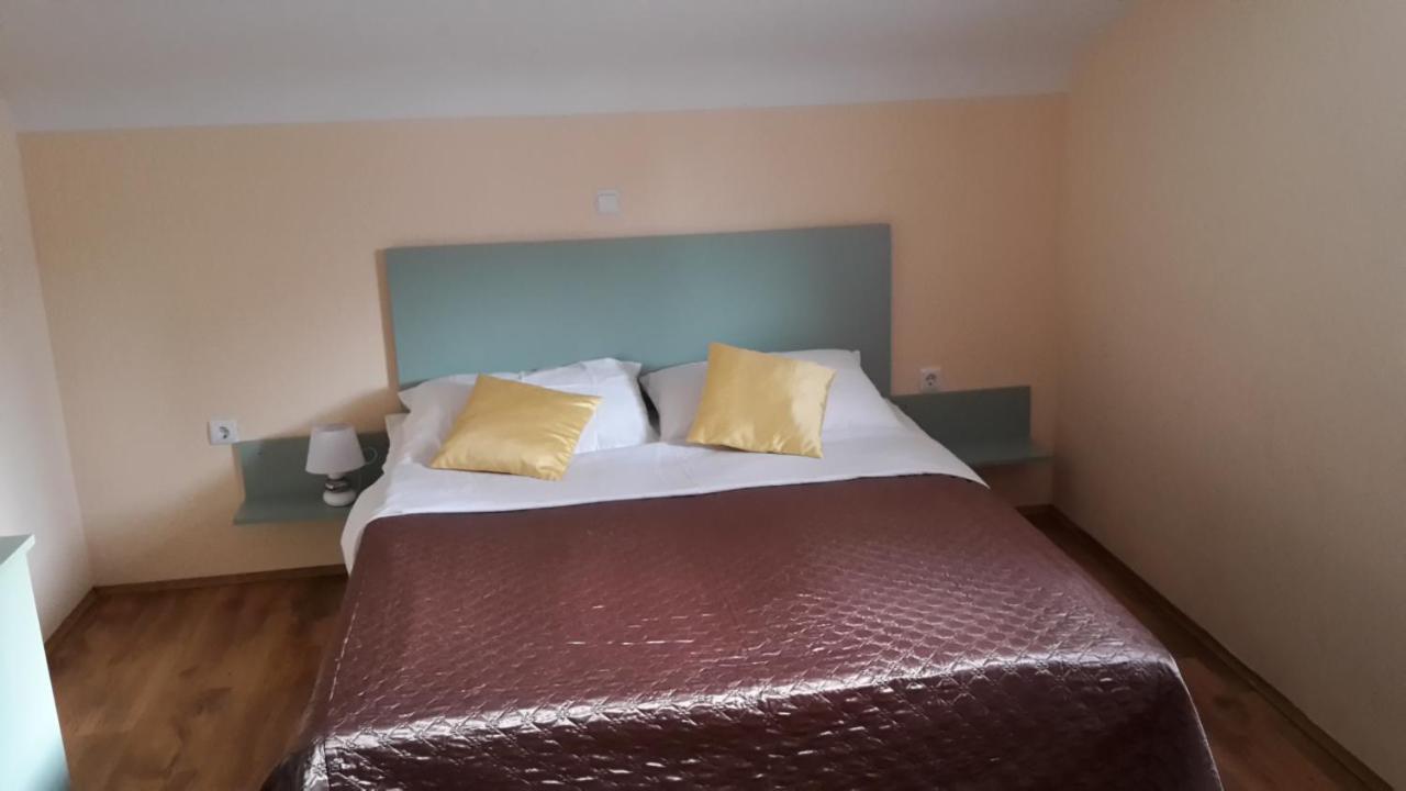 Ferienhaus Vesna Vinjerac Bagian luar foto