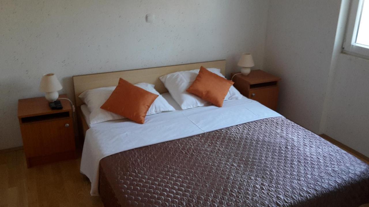 Ferienhaus Vesna Vinjerac Bagian luar foto