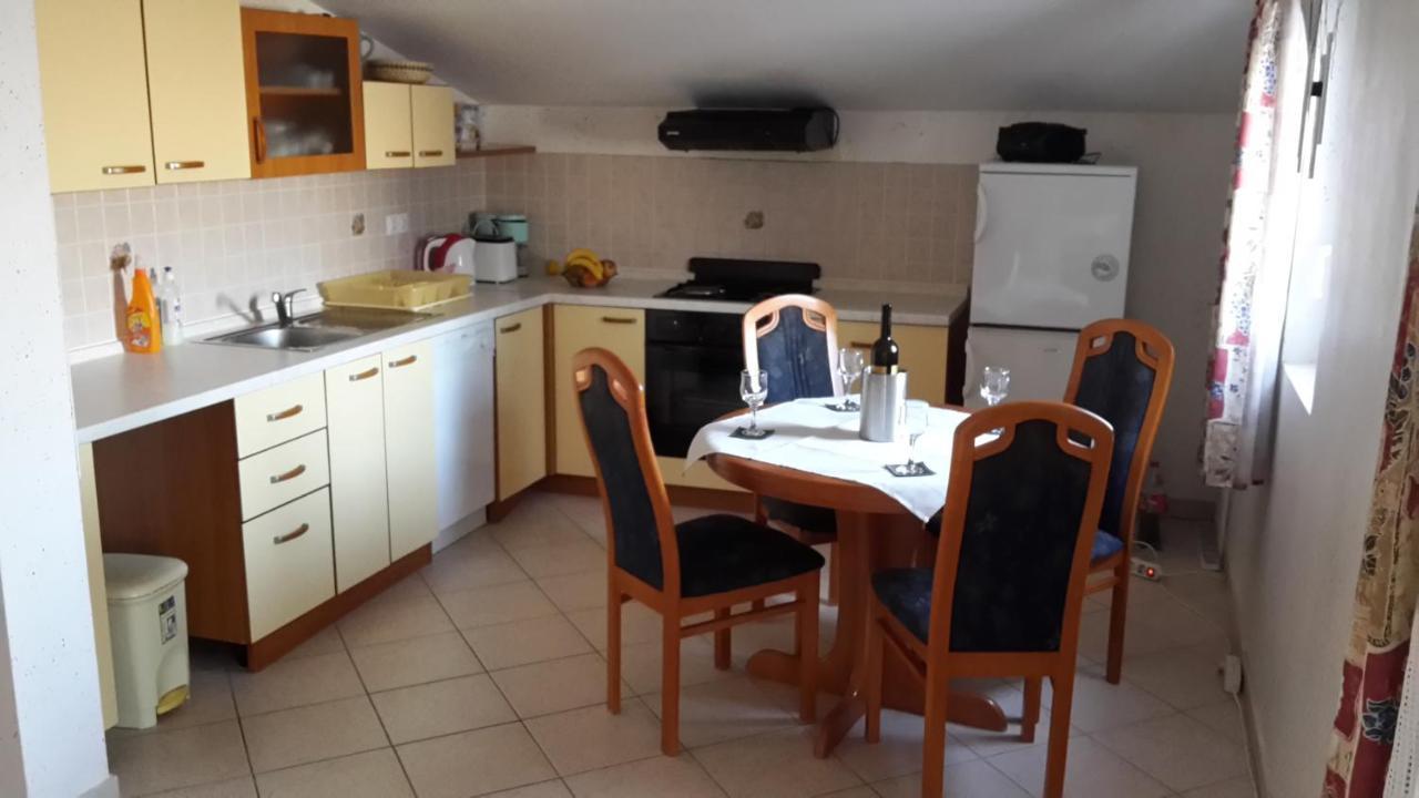 Ferienhaus Vesna Apartment Vinjerac Bagian luar foto